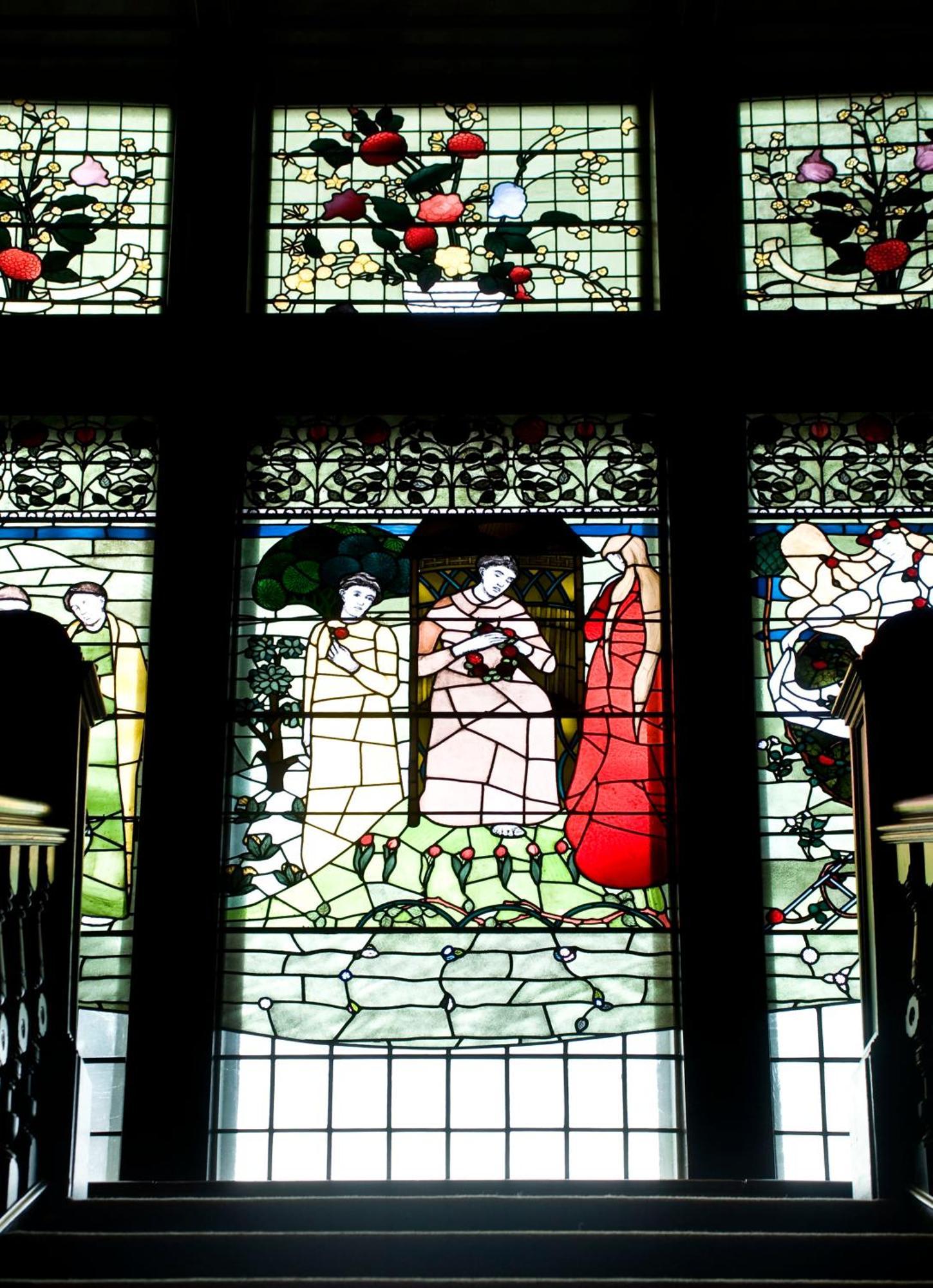 One Devonshire Gardens A Hotel Du Vin Glasgow Eksteriør billede Stained glass window by Tiffany Studios, 1905